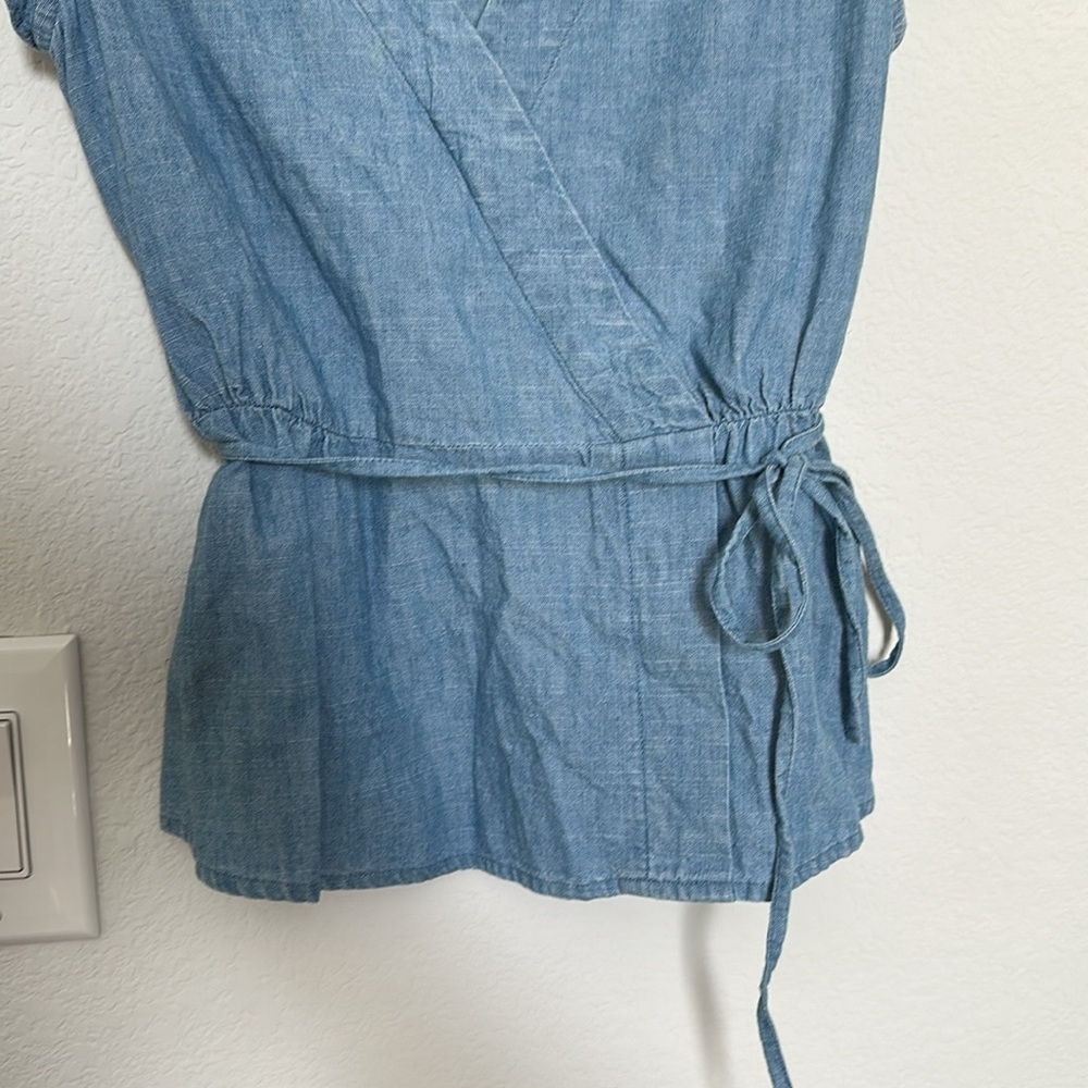 J Crew Denim Top - Picture 2 of 5